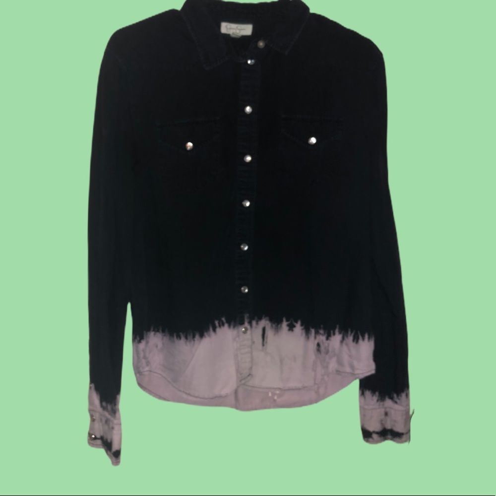 🎧 Jessica Simpson Distressed Western Button Up